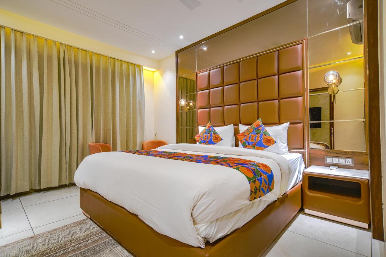 Fabhotel Benchmark Індаур Екстер'єр фото